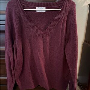 Old Navy Women's Deep Red V-Neck Sweater
